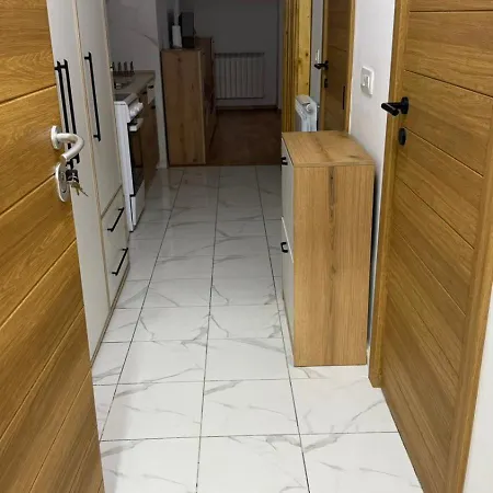 شقة Inoyouth سكوبجي